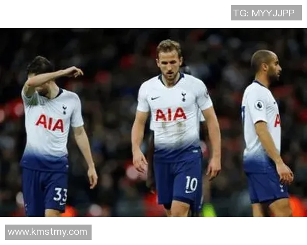 热刺迎战吉灵汉姆期待精彩对决球迷热情高涨助威球队争取胜利